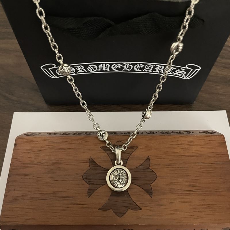 Ch**me He**ts necklaces